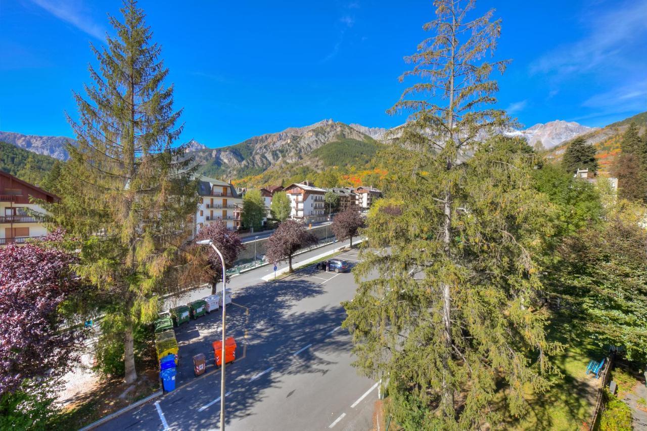 Il Rododendro City Center - Happy Rentals Bardonecchia Eksteriør bilde